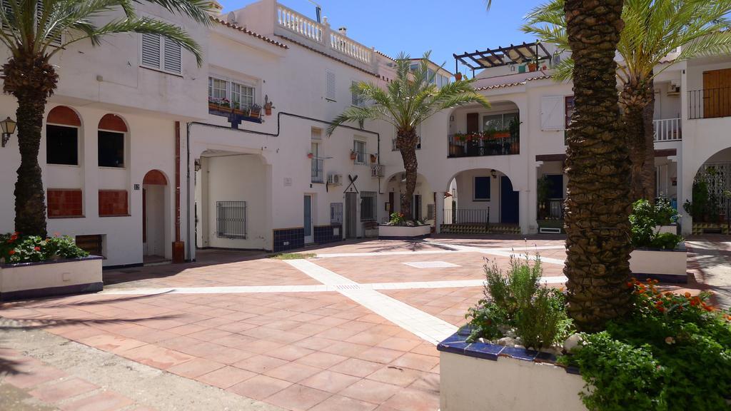 Mini Apartamento Port Aiguadolc Sitges Eksteriør billede